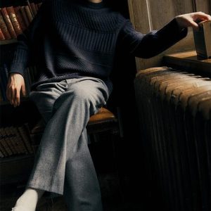 Regular fit textured-knit jumper - navy blue